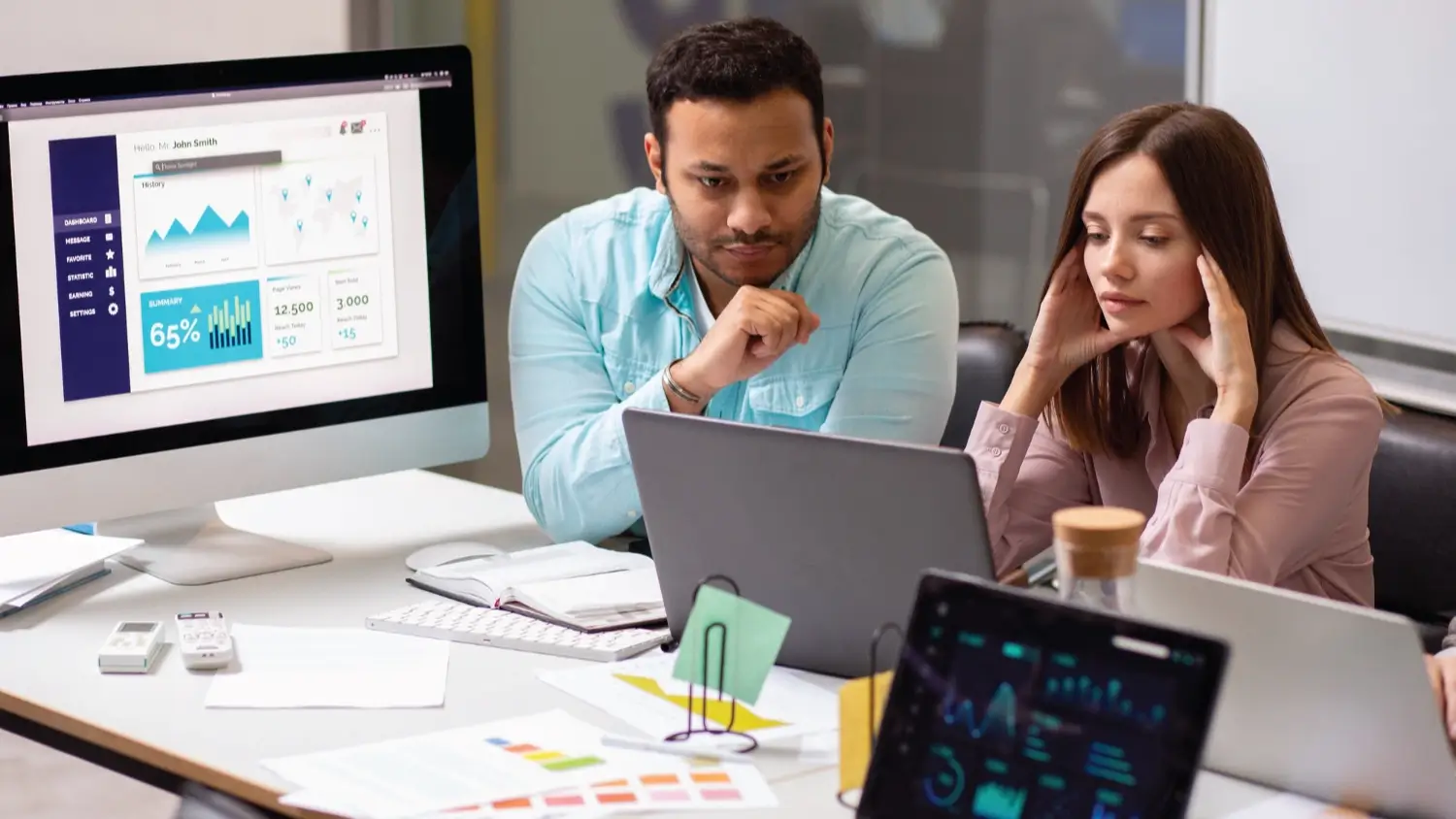 You are currently viewing SaaS vs Traditional Software : Key Differences Explained